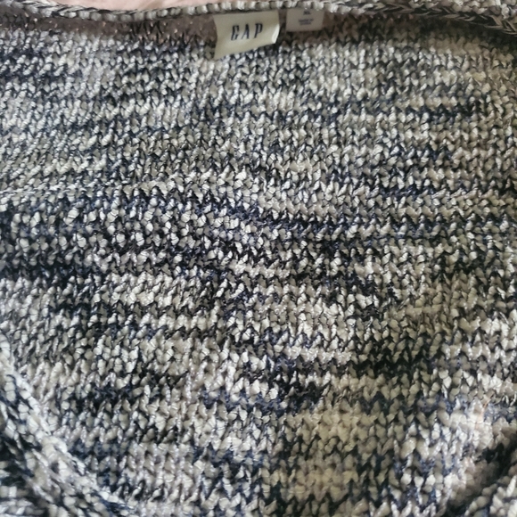 GAP V Neck Marled Knit Sweater Tank Top NEW - Picture 9 of 10